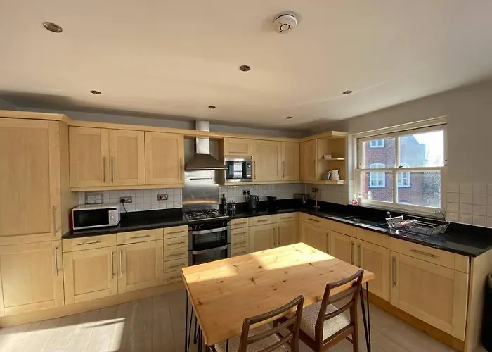 The Penthouse, Winchester