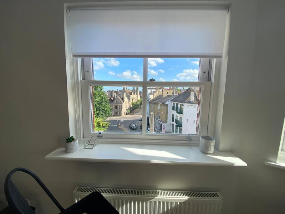 The Penthouse, Apartment Winchester